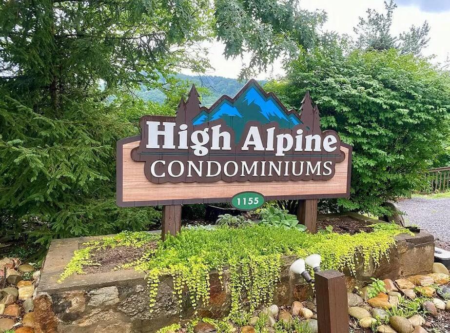 Views & Fireplace - Minutes To Gburg And Ober - Condo Gatlinburg Extérieur photo