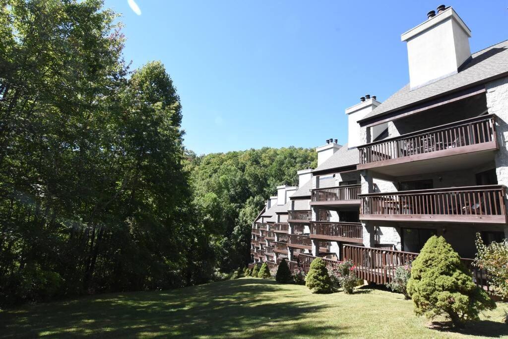 Views & Fireplace - Minutes To Gburg And Ober - Condo Gatlinburg Extérieur photo