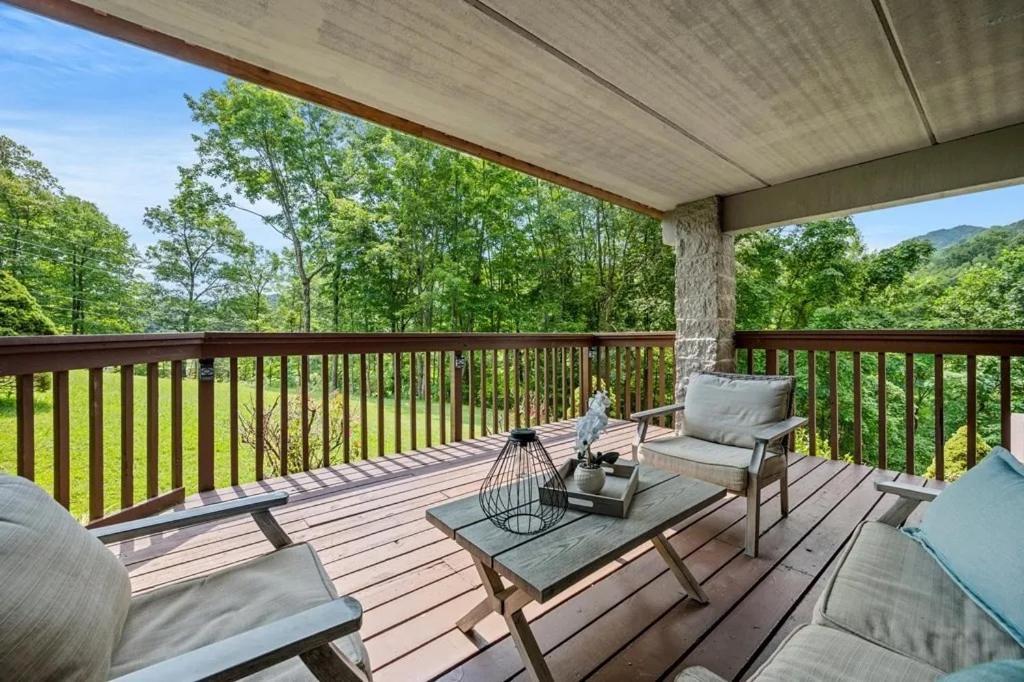 Views & Fireplace - Minutes To Gburg And Ober - Condo Gatlinburg Extérieur photo