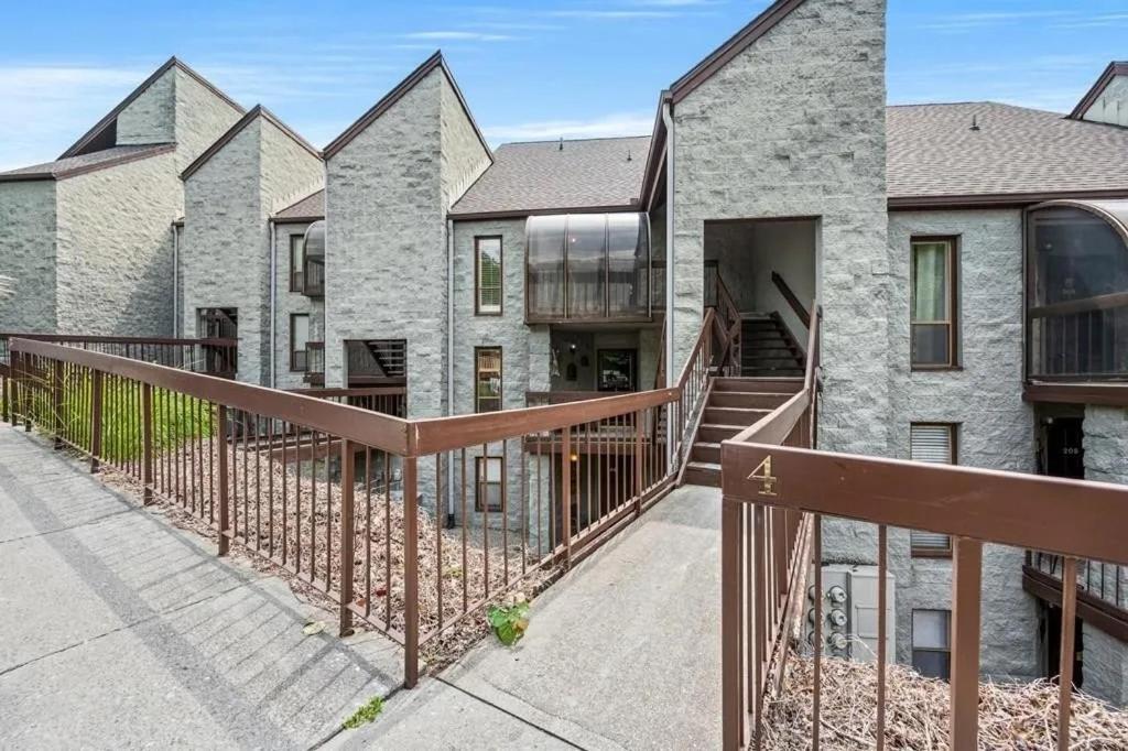 Views & Fireplace - Minutes To Gburg And Ober - Condo Gatlinburg Extérieur photo